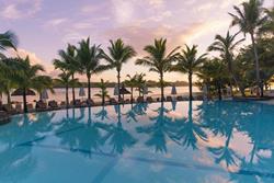 Shandrani Resort and Spa - Mauritius. Swimming pool.